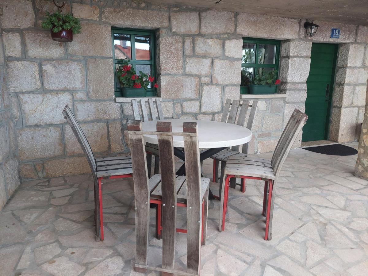 Apartman Studio Zdravko Eco Village Imotski Exteriör bild